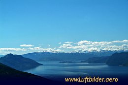 Luftbild Norwegens blaue Berge