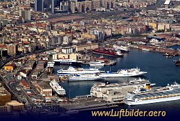 Luftbild Hafen von Neapel